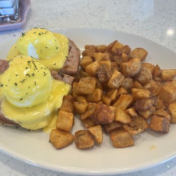 Sugar n’ Spice - Eggs Benedict - Diners Near Me - Blue Ash, Ohio Sugar n’ Spice - Eggs Benedict - Diners Near Me - Blue Ash, Ohio