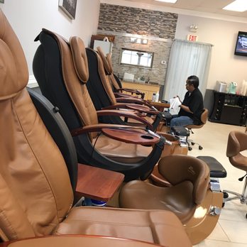 I Love Nails & Spa - Nice chairs - Nail Salons Near Me - Glen Allen, Virginia I Love Nails & Spa - Nice chairs - Nail Salons Near Me - Glen Allen, Virginia