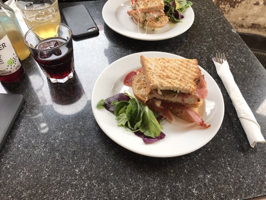 Holberg no 19 by null