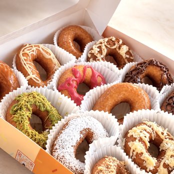 Pishki - Jumbo Fun Box - Donuts Near Me - Studio City, California Pishki - Jumbo Fun Box - Donuts Near Me - Studio City, California