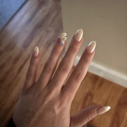 Walton Nails & Spa