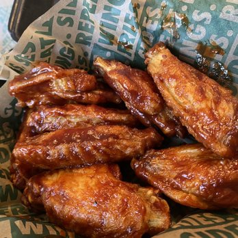 Wingstop - Hickory barbecue wings - Chicken Wings Near Me - Glendale, Arizona