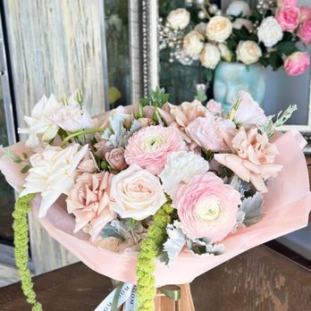 Bloom Boom - Florists Near Me - West Hollywood, California Bloom Boom - Florists Near Me - West Hollywood, California