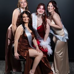 The Salon Professional Academy Maplewood - "Candy Land" Fashion Show
‼VOTE for your favorite by COMMENTING under their photo.
Give them all some love with a like.