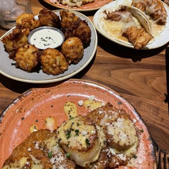 LouVino OTR - Scallops, Loaded Baked Potato Tots, Risotto, Chicken tacos - Wine Bars Near Me - Cincinnati, Ohio LouVino OTR - Scallops, Loaded Baked Potato Tots, Risotto, Chicken tacos - Wine Bars Near Me - Cincinnati, Ohio