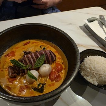 Krata - Duck Curry - Thai Near Me - Harbor City, California