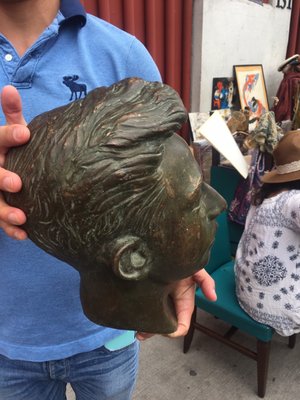 La Lagunilla Sunday Antiques Market by null