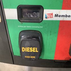 BJ’s Gas Station - No bueno