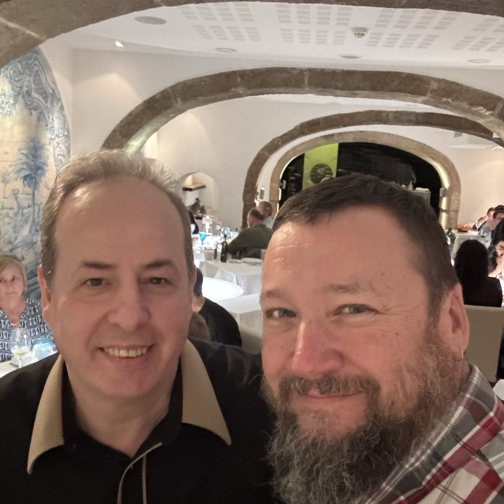 Lisboa à Noite - The manager and I in the main dining room - Wine Bars Near Me - Lisbon, 11 Lisboa à Noite - The manager and I in the main dining room - Wine Bars Near Me - Lisbon, 11