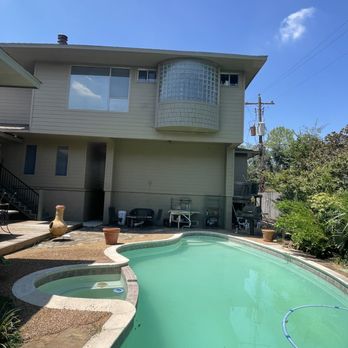 Houston Roofing & Gutters - Roofing Near Me - Houston, Texas Houston Roofing & Gutters - Roofing Near Me - Houston, Texas