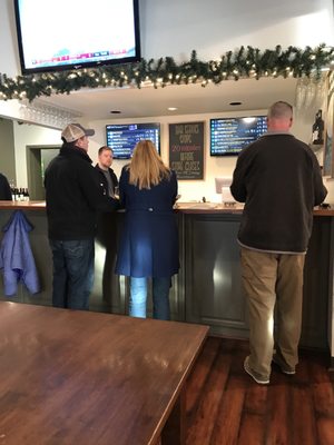 Ridgewood Wine & Beer Co. by null