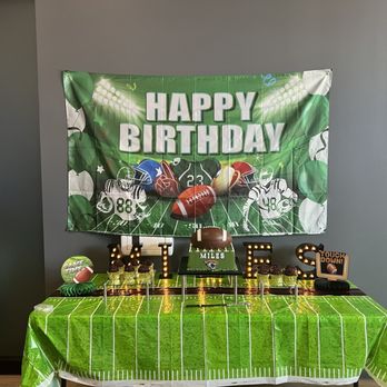 Crush It! Sports Lounge - Sports Bars Near Me - Grapevine, Texas Crush It! Sports Lounge - Sports Bars Near Me - Grapevine, Texas