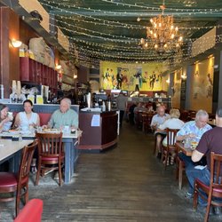 Café Passion St-Lambert - Dining room