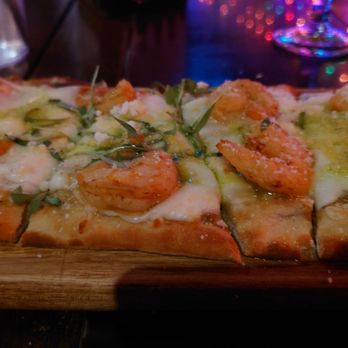 Risü - Garlic Shrimp Flatbread - New American Near Me - Long Beach, California