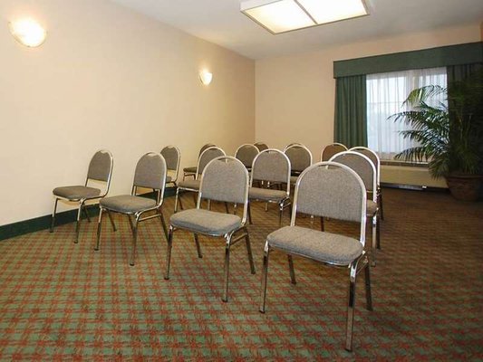 La Quinta Inn & Suites by Wyndham Phoenix I-10 West by null