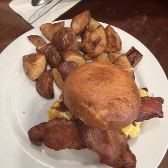 Bacco Cafe & Bistro - Breakfast & Brunch Near Me - Seattle, Washington