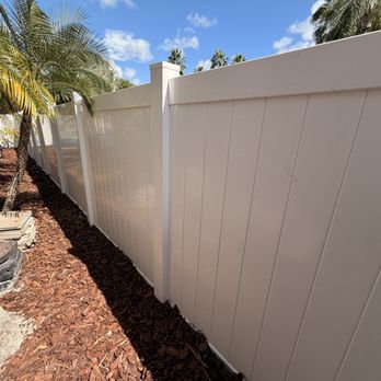 Southeastern Fence - Southeastern Fence installation. - Fences & Gates Near Me - Hollywood, Florida Southeastern Fence - Southeastern Fence installation. - Fences & Gates Near Me - Hollywood, Florida