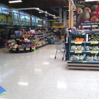 Tesco - Produce section - Grocery Near Me - Leicester, LEC