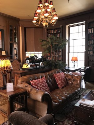 The Martha Washington Inn & Spa by null