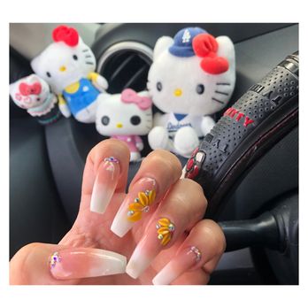 Elegant Touch - Nails by Lee - Nail Salons Near Me - Rancho Cucamonga, California