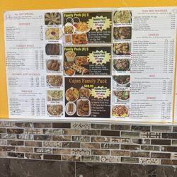 Eggroll Kingdom - Menu taped to the wall