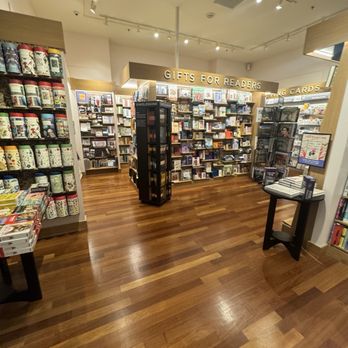 Barnes & Noble - Bookstores Near Me - Franklin, Tennessee
