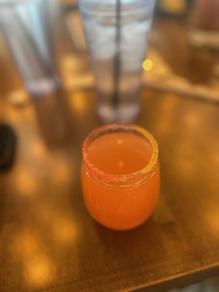 UNBRANDED TAVERN & KITCHEN Updated July 2024 53 Photos & 23 Reviews