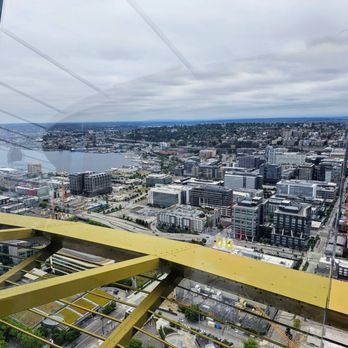 Space Needle - Landmarks & Historical Buildings Near Me - Seattle, Washington