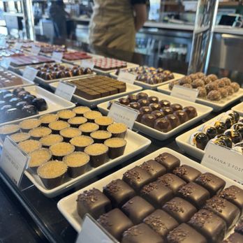 Cocoa Dolce Chocolates - Chocolatiers & Shops Near Me - Wichita, Kansas Cocoa Dolce Chocolates - Chocolatiers & Shops Near Me - Wichita, Kansas