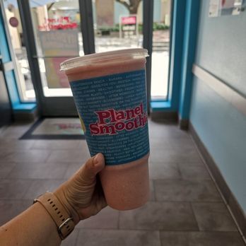 Planet Smoothie - STRAWBERRY COLADA - Juice Bars & Smoothies Near Me - Orlando, Florida Planet Smoothie - STRAWBERRY COLADA - Juice Bars & Smoothies Near Me - Orlando, Florida
