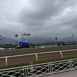 Race track -2026