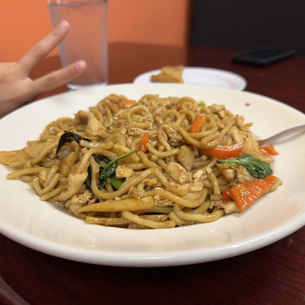 Kwan Thai Cuisine - DRUNKEN WOMAN - Thai Near Me - Vancouver, Washington