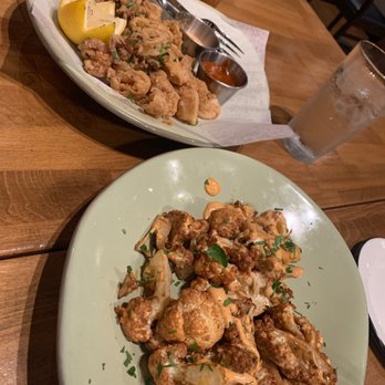 foothill - Crispy Calamari & Crispy Cauliflower Flourets - New American Near Me - Pasadena, California foothill - Crispy Calamari & Crispy Cauliflower Flourets - New American Near Me - Pasadena, California