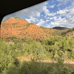Epic Mountain Express - View on the road