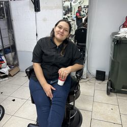 La Latina Barber Shop - Noemi