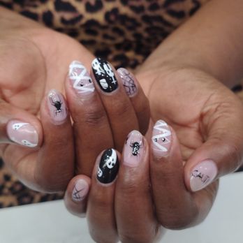 Chao Nail Bar - Hair Salons Near Me - Redondo Beach, California