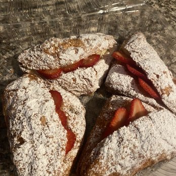 Cream Pan - The famous Strawberry Croissant - Bakeries Near Me - Tustin, California Cream Pan - The famous Strawberry Croissant - Bakeries Near Me - Tustin, California