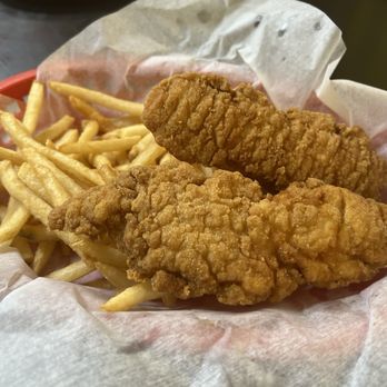 Mom's Diner - Diners Near Me - Pahrump, Nevada