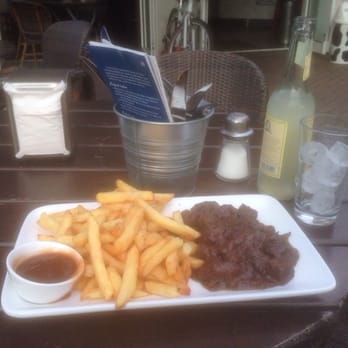 Bon Frit - ... + Zitronenbrause von "Proviant" (ist aber flüssig) - Burgers Near Me - Cologne, NW