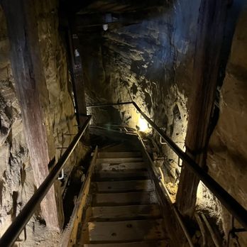 Cave Store - Walking Tours Near Me - La Jolla, California