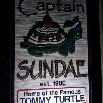 Captain Sundae - Ice Cream & Frozen Yogurt Near Me - Holland, Michigan