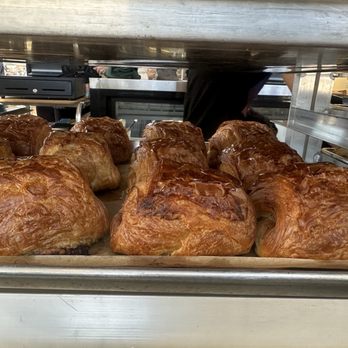 Quail and Condor - Pain au chocolate - Coffee & Tea Near Me - Healdsburg, California Quail and Condor - Pain au chocolate - Coffee & Tea Near Me - Healdsburg, California