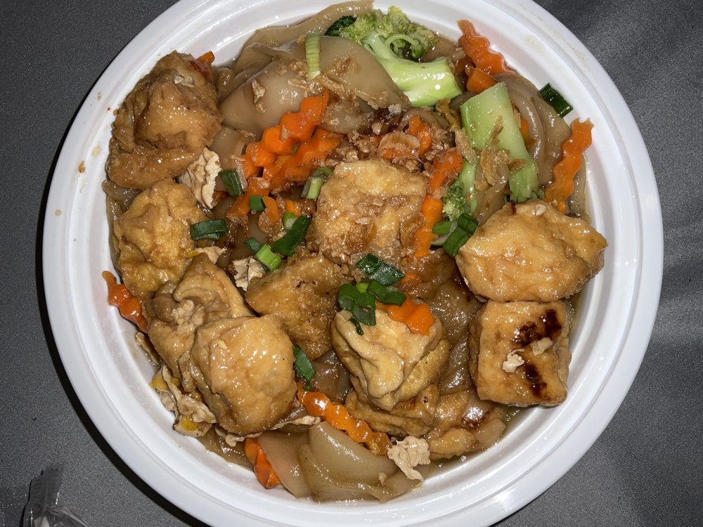 Food from Ocha Thai Noodle