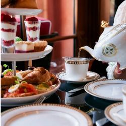 Fairmont Grand Del Mar - Afternoon high tea in the lobby lounge