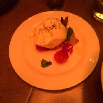 5&33 - Mozzerella salad - Hotels Near Me - Amsterdam, New Hampshire