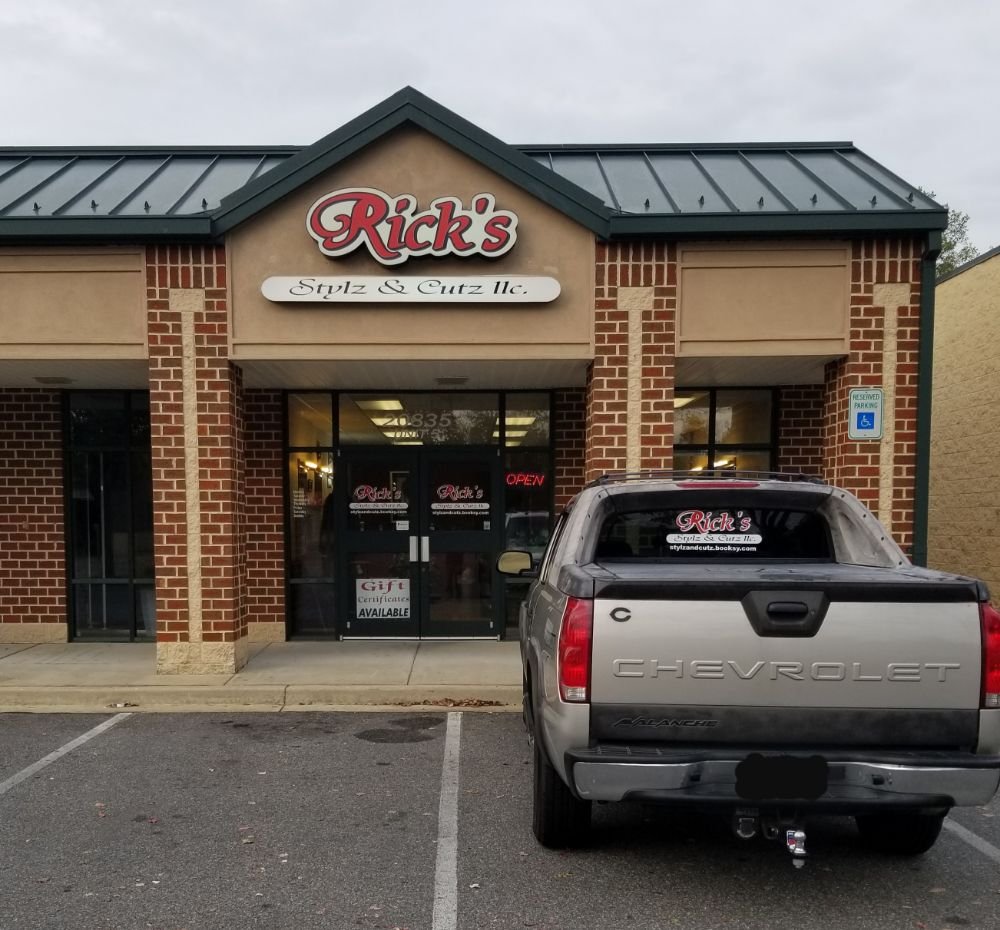 Rick's Stylz & Cutz Logo