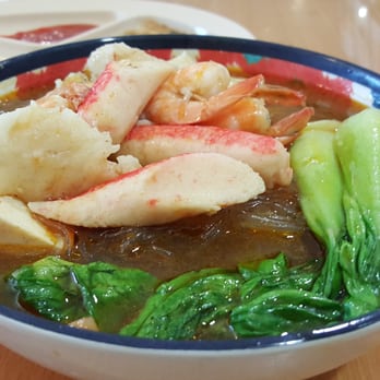 Dumpling King - Seafood hot spucy dipwith clear noodles - Chinese Near Me - North Miami Beach, Florida