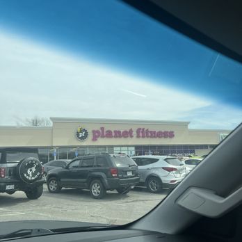 Planet Fitness - Gyms Near Me - Independence, Missouri Planet Fitness - Gyms Near Me - Independence, Missouri