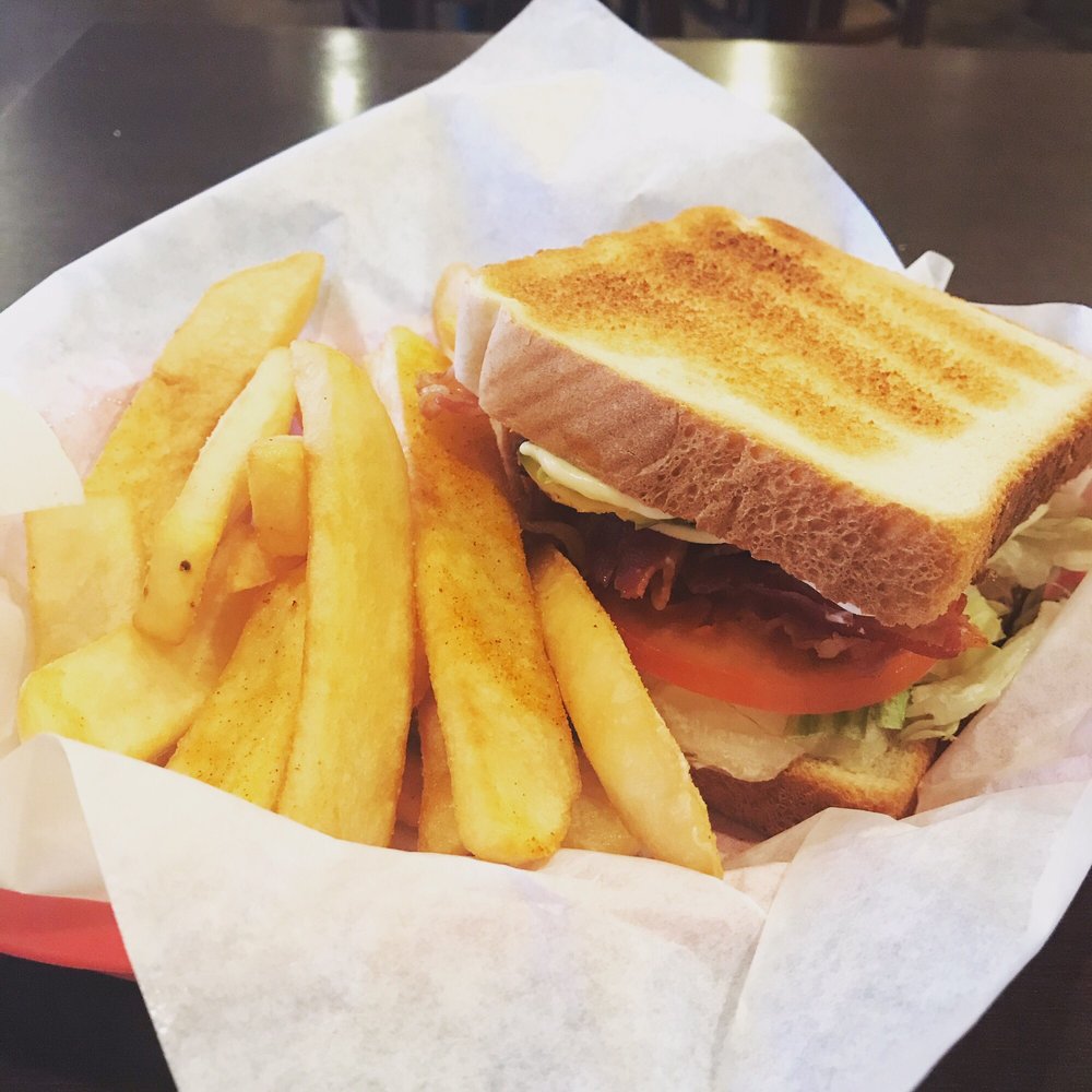 Father & Sons Grill - Wild West BLT combo - American Near Me - El Campo, Texas Father & Sons Grill - Wild West BLT combo - American Near Me - El Campo, Texas