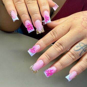 D"Nails Spa - Amazing nail salon! Everyone is so friendly and welcoming. My nails came out beautiful, and the service was wonderful. I will come back - Nail Salons Near Me - Torrance, California